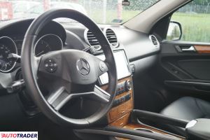 Mercedes M-klasa 2009 3.5 272 KM
