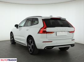 Volvo XC60 2021 2.0 246 KM