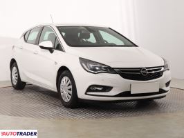 Opel Astra 2018 1.4 123 KM