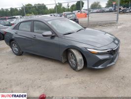 Hyundai Elantra 2025 2