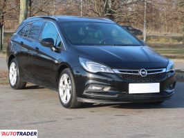 Opel Astra 2018 1.4 147 KM