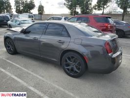 Chrysler 300C 2022 3