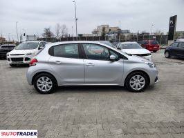 Peugeot 208 2017 1.2 82 KM