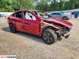 Tesla Model Y 2026