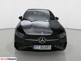 Mercedes A-klasa 2023 1.3 136 KM
