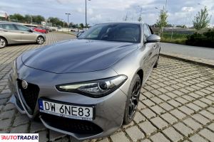 Alfa Romeo Giulia 2021 2 280 KM Alfa Romeo Giulia 2021 2 280 KM