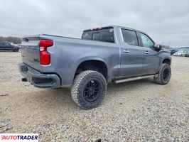 Chevrolet Silverado 2020 3