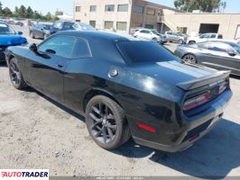 Dodge Challenger 2021 3