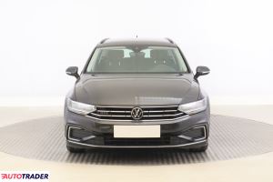 Volkswagen Passat 2021 1.4 214 KM