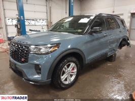 Ford Explorer 2025 3