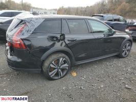 Volvo V60 2025 2