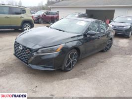 Nissan Altima 2025 2