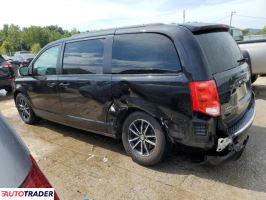 Dodge Grand Caravan 2018 3