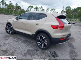 Volvo XC40 2025 2 Volvo XC40 2025 2