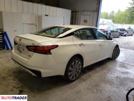 Nissan Altima 2025 2