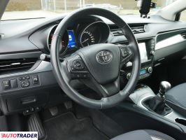 Toyota Avensis 2016 1.8 147 KM