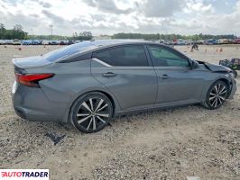 Nissan Altima 2022 2