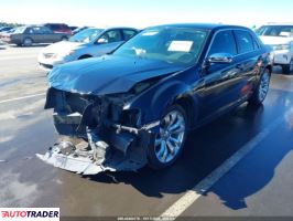 Chrysler 300C 2019 3