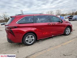 Toyota Sienna 2025 2