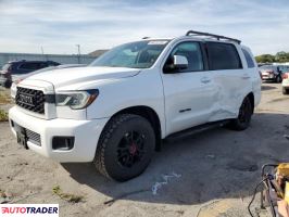 Toyota Sequoia - zobacz ofertę Toyota Sequoia - zobacz ofertę