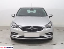 Opel Astra 2018 1.4 147 KM