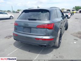 Audi Q5 2022 3