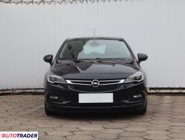 Opel Astra 2018 1.6 108 KM