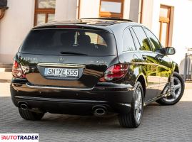 Mercedes R-klasa 2009 3.0 224 KM