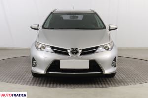 Toyota Auris 2014 1.6 130 KM