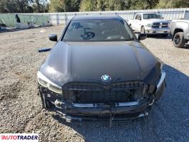 BMW 750 2022 4