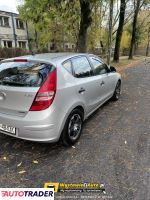 Hyundai i30 2010 1.6 90 KM