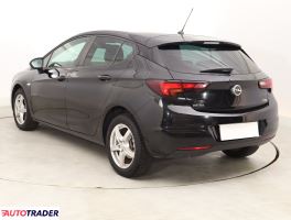 Opel Astra 2018 1.6 134 KM