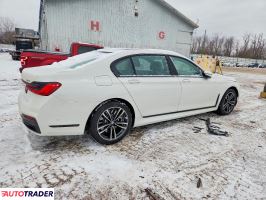BMW 750 2022 4