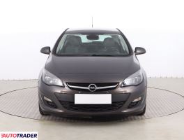 Opel Astra 2015 1.6 108 KM