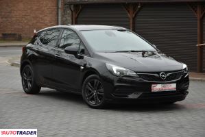 Opel Astra 2020 1.2 145 KM