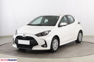 Toyota Yaris 2021 1.5 99 KM