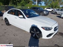 Mercedes 300 - zobacz ofertę