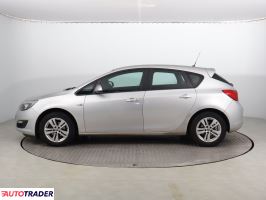 Opel Astra 2015 1.6 113 KM
