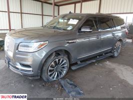 Lincoln Navigator 2021 3