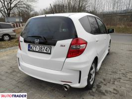 Honda Jazz 2013 1.3 99 KM