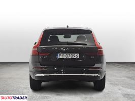 Volvo XC60 2022 2.0 235 KM