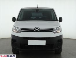 Citroen Berlingo 2023 1.2 108 KM