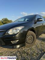 Hyundai i30 2011 1.6 90 KM