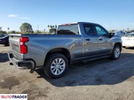Chevrolet Silverado 2021 4