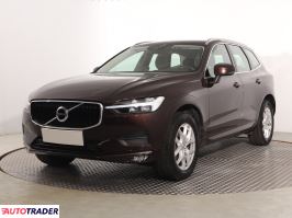 Volvo XC60 2021 2.0 194 KM