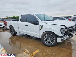 Ford Pozostałe 2025 5
