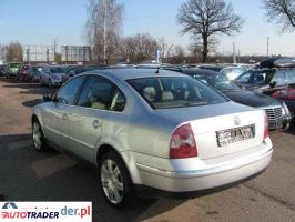 Volkswagen Passat 2000 2.8 193 KM