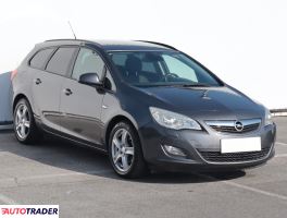 Opel Astra - zobacz ofertę
