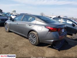 Nissan Altima 2025 2