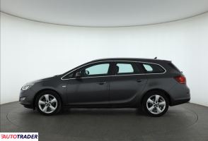 Opel Astra 2011 1.4 138 KM
